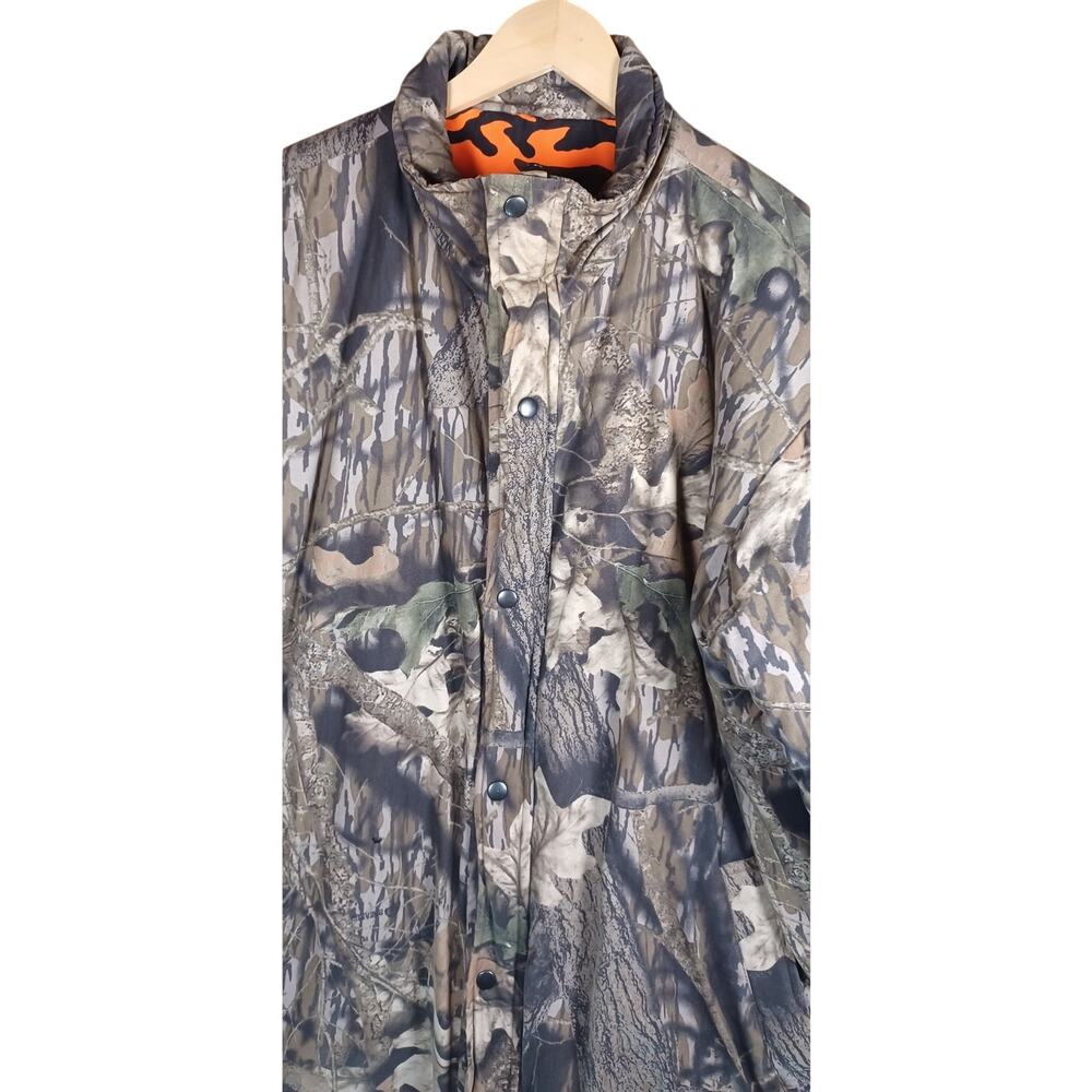 BushMaster Size Large Reversible Camouflage Hunting Jacket with Blaze Orange - Picture 3 of 6